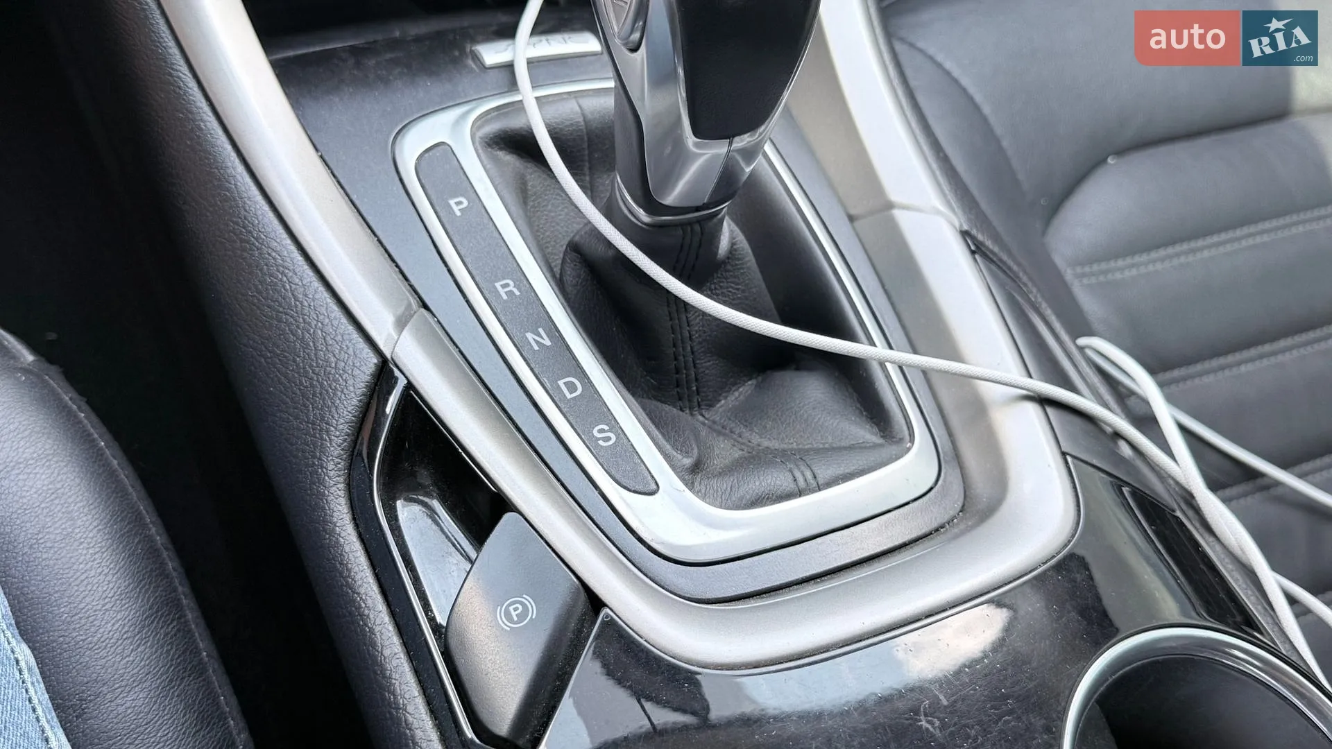 2016 Ford Fusion - мініатюра 27