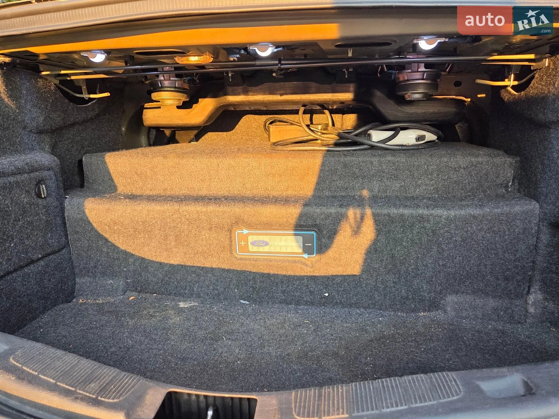2016 Ford Fusion - мініатюра 21