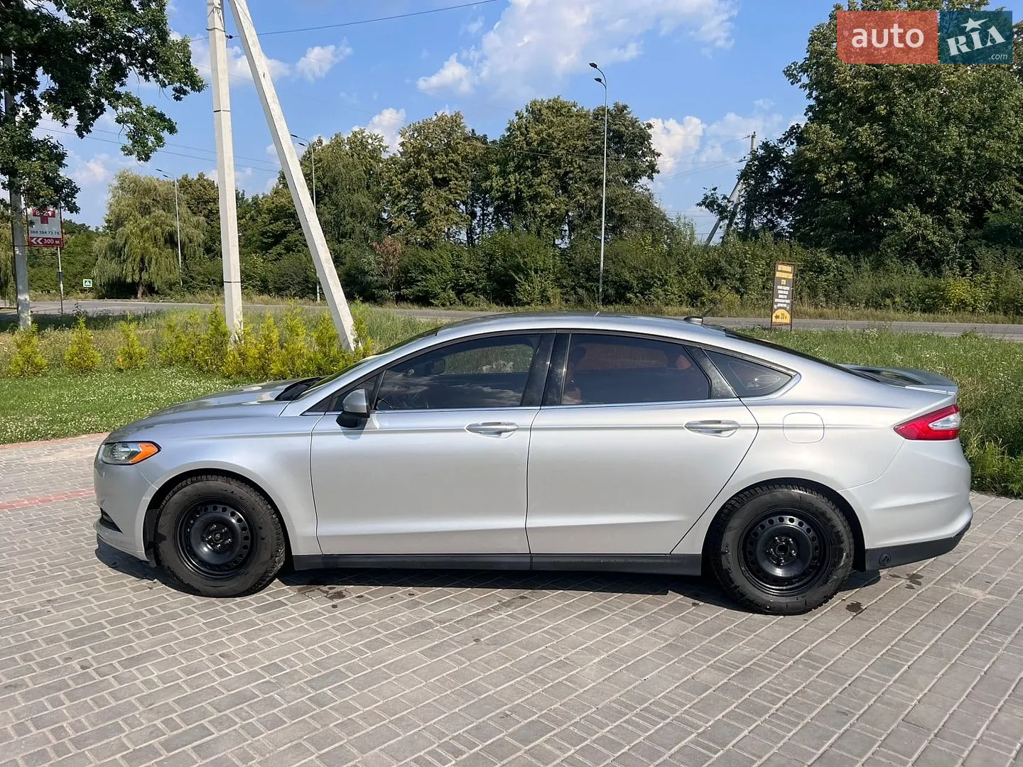 2013 Ford Fusion - мініатюра 2