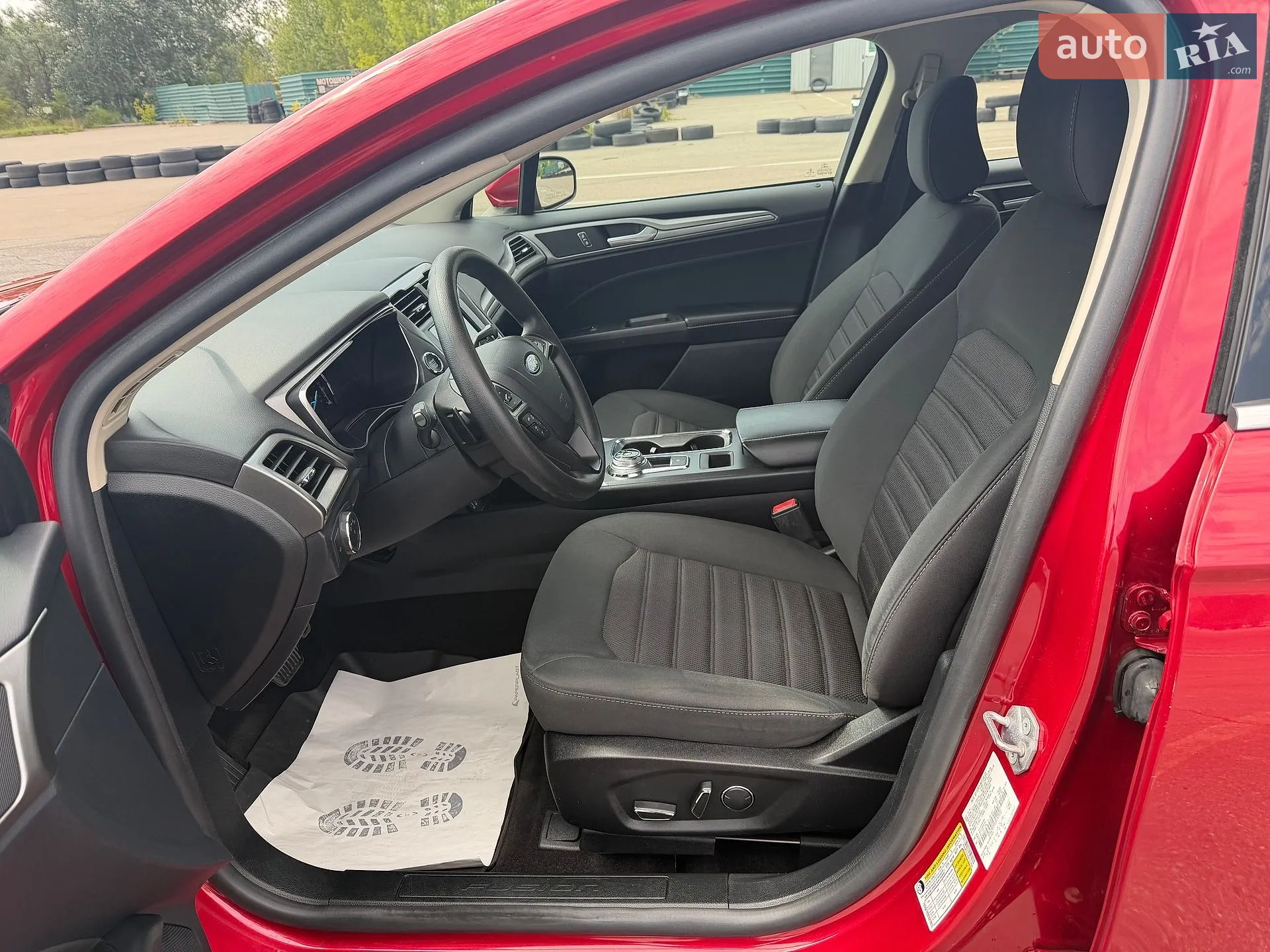 2020 Ford Fusion - мініатюра 32