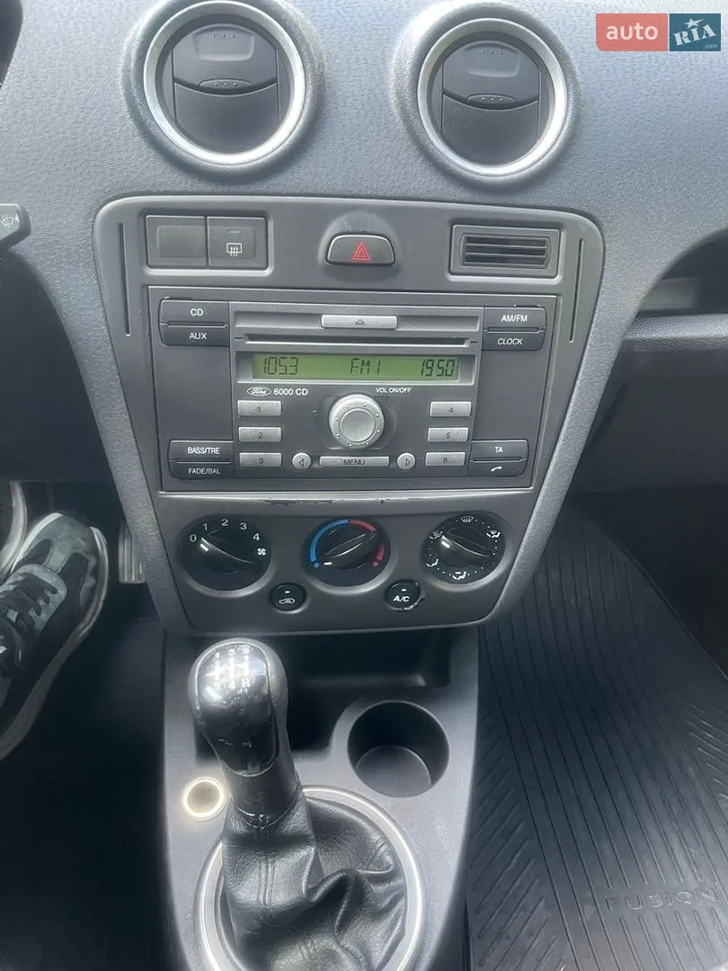 2010 Ford Fusion - мініатюра 13
