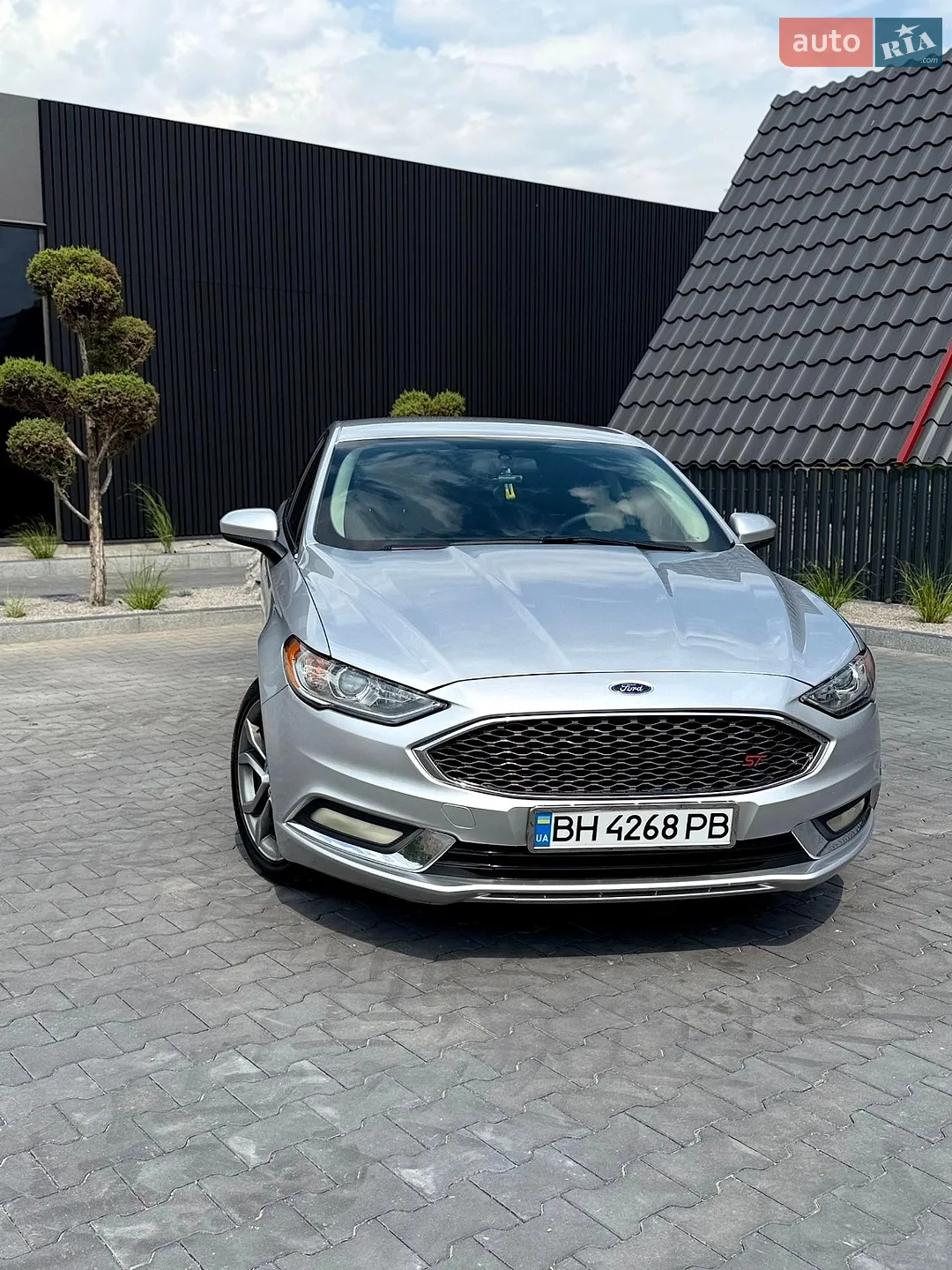 2016 Ford Fusion - мініатюра 25