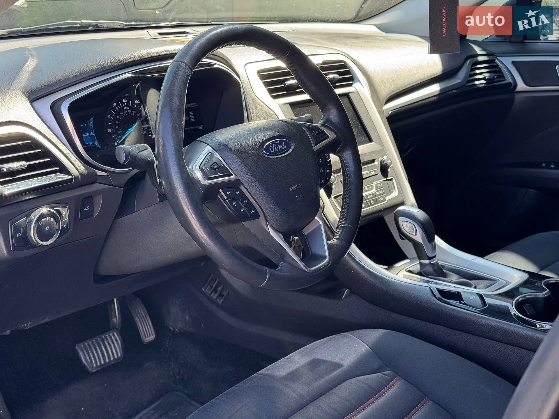 2015 Ford Fusion - мініатюра 26