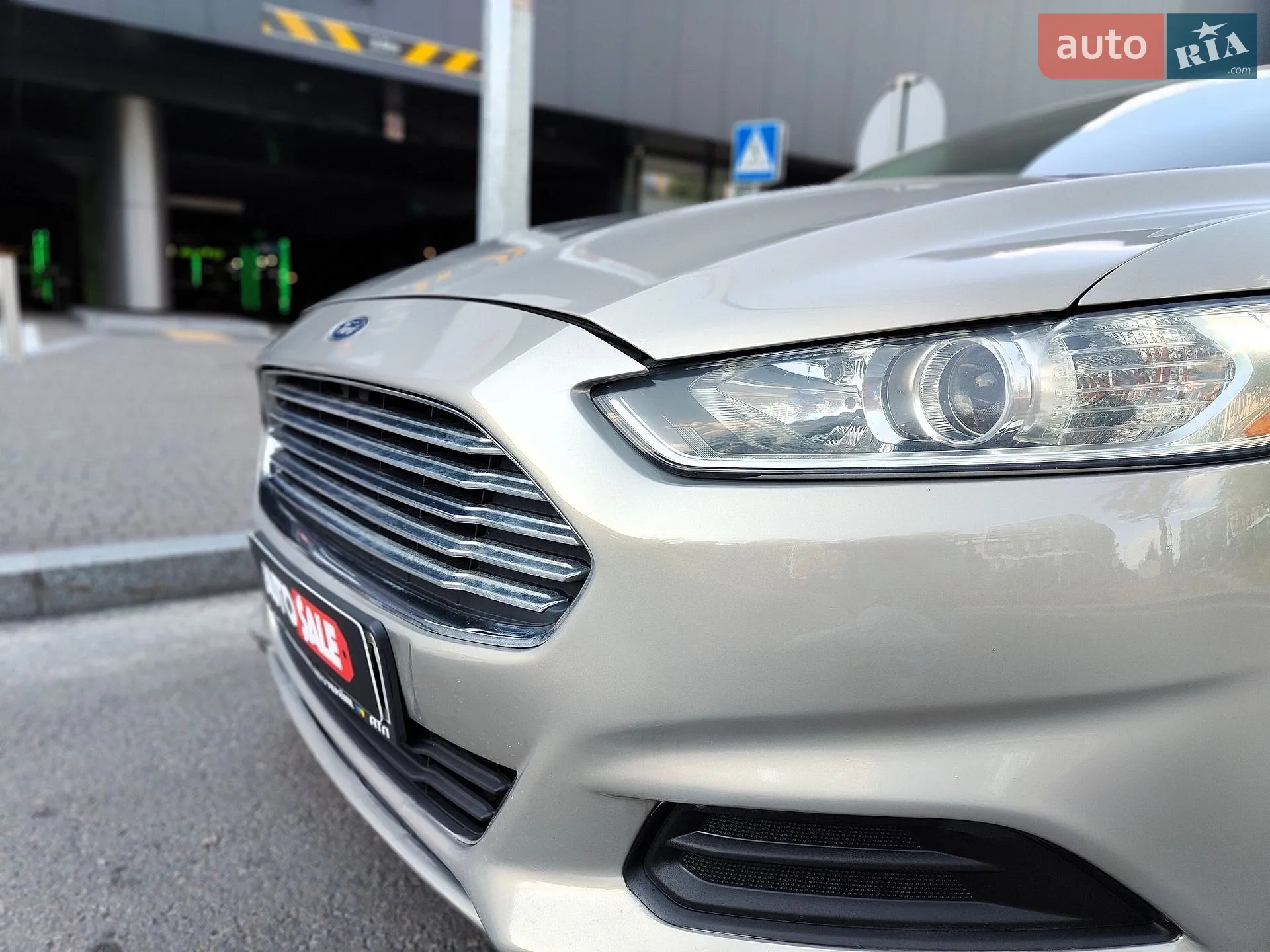 2014 Ford Fusion - мініатюра 2