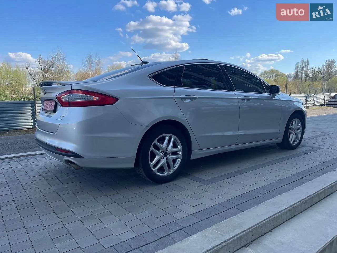 2013 Ford Fusion - мініатюра 10