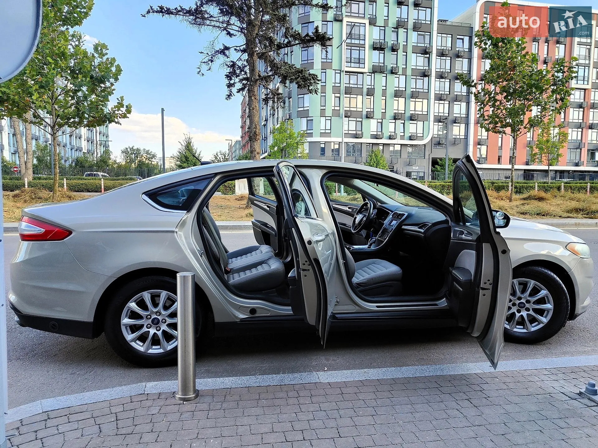 2014 Ford Fusion - мініатюра 28