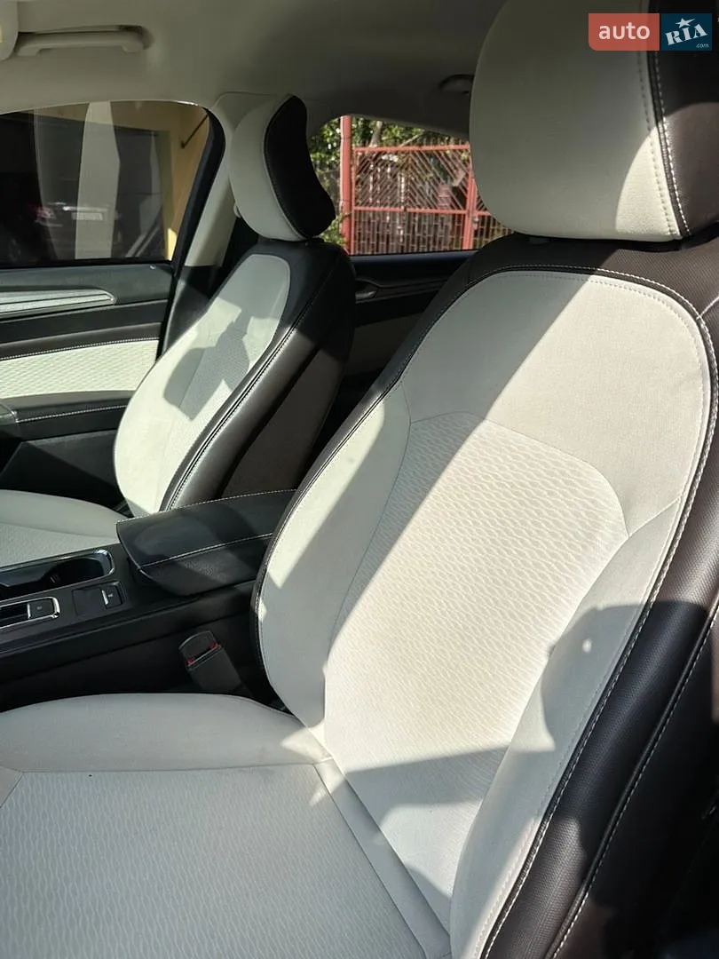 2019 Ford Fusion - мініатюра 10