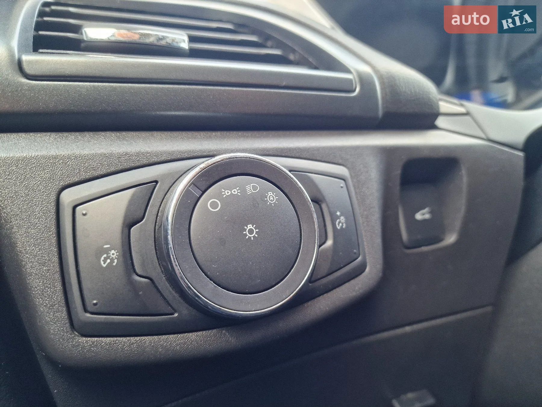 2015 Ford Fusion - мініатюра 9
