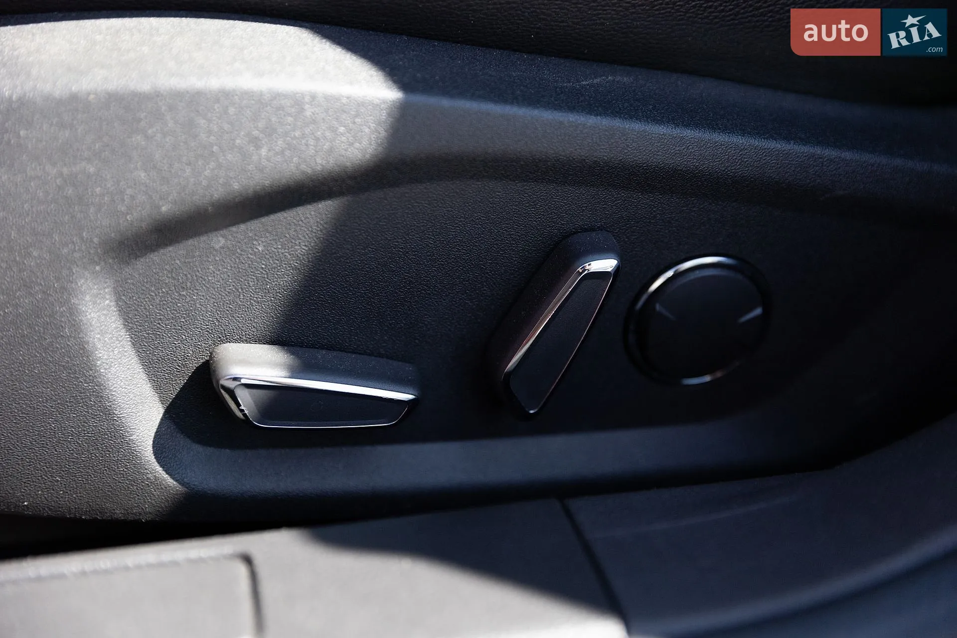 2016 Ford Fusion - мініатюра 20