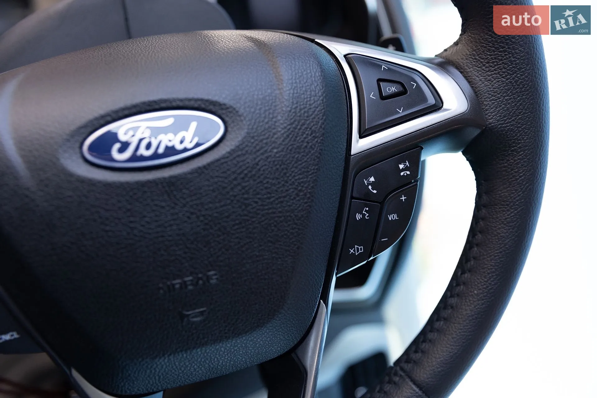 2016 Ford Fusion - мініатюра 22