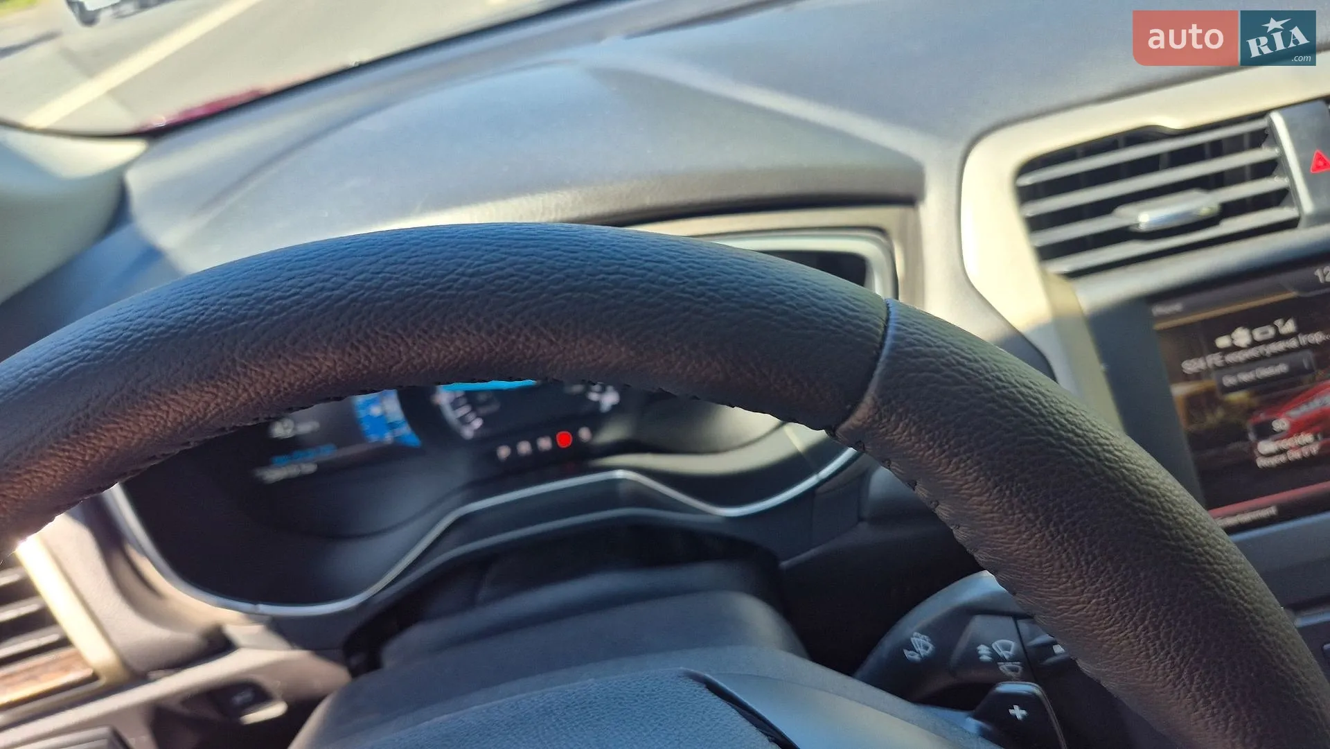 2016 Ford Fusion - мініатюра 28