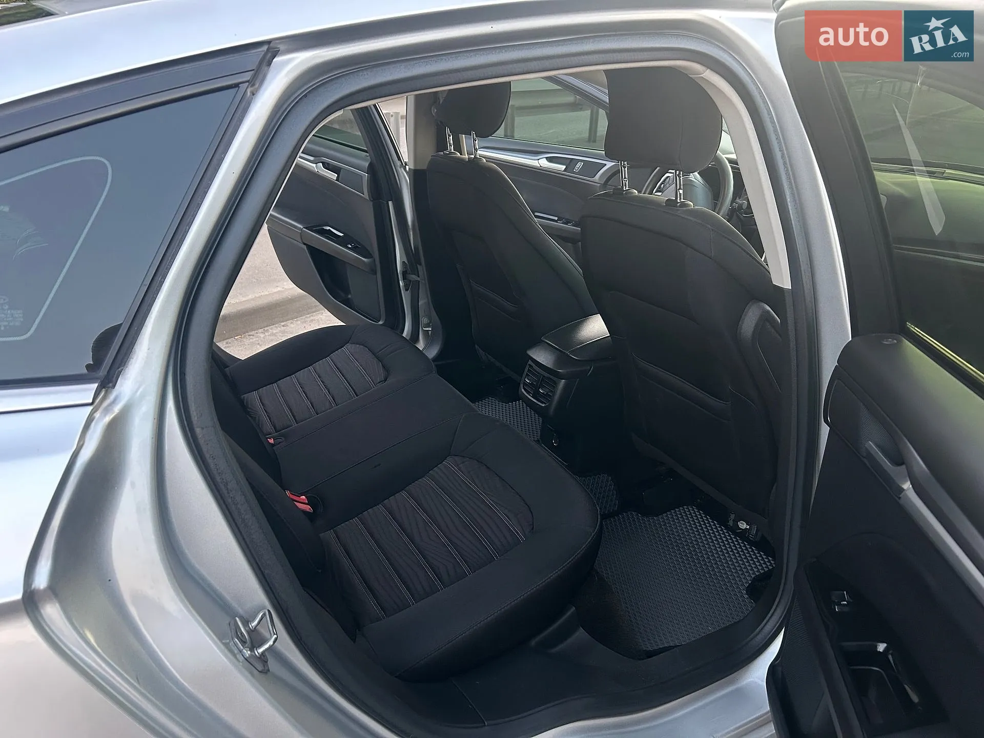 2015 Ford Fusion - мініатюра 18
