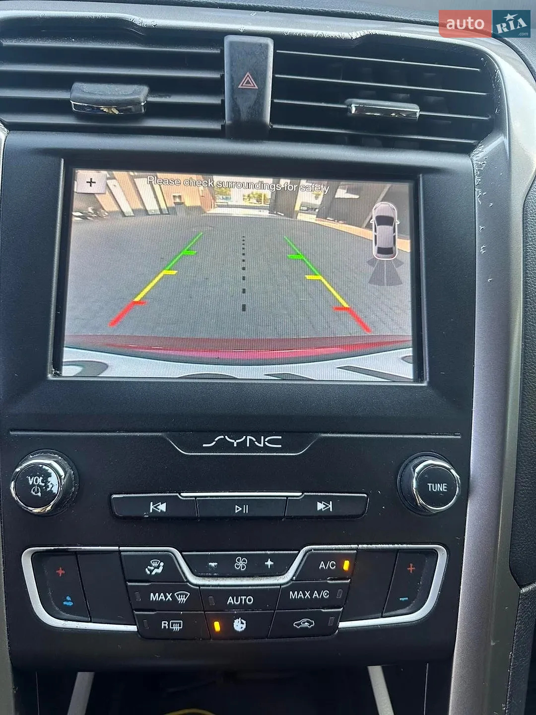 2019 Ford Fusion - мініатюра 16