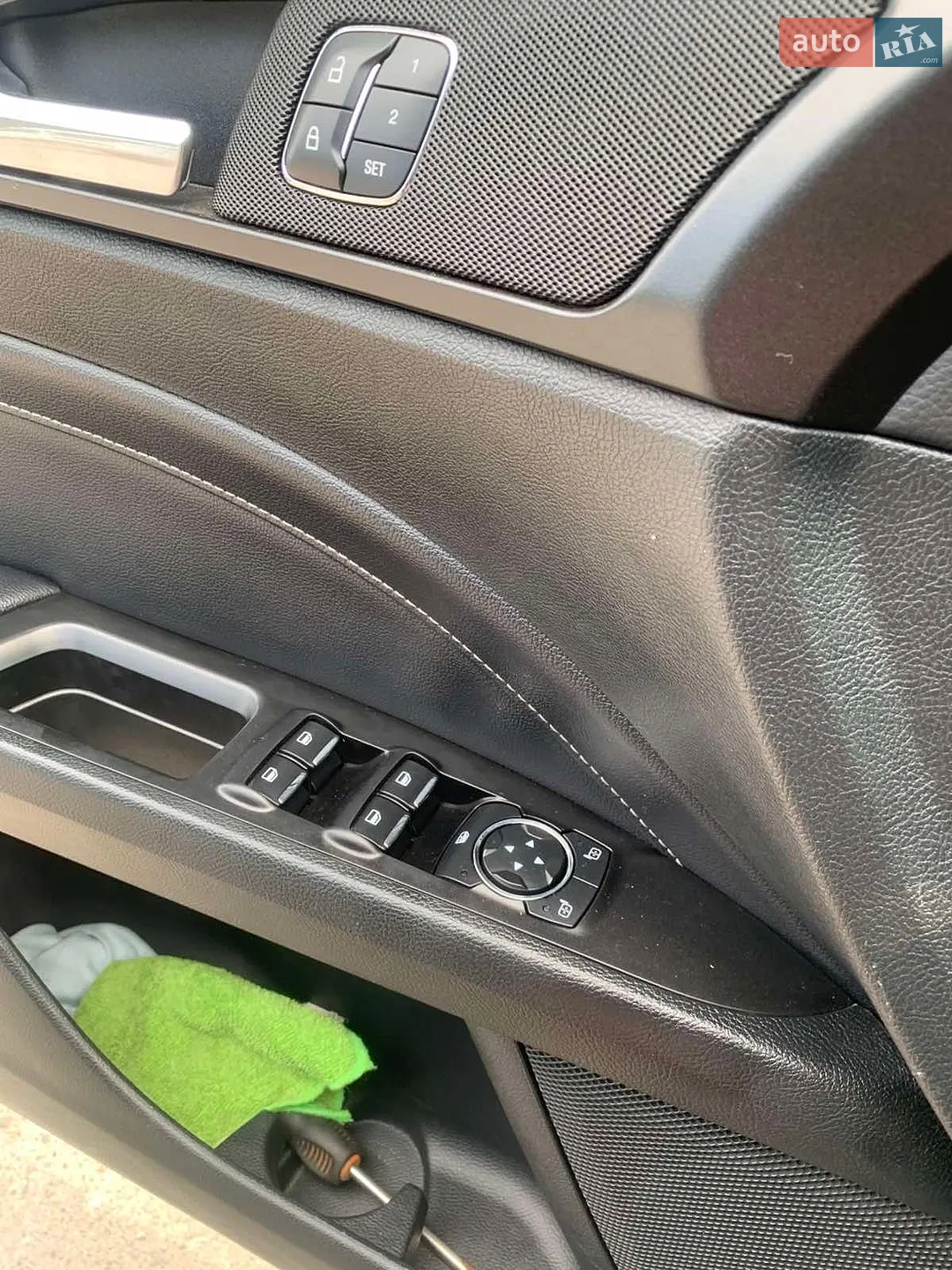 2016 Ford Fusion - мініатюра 14
