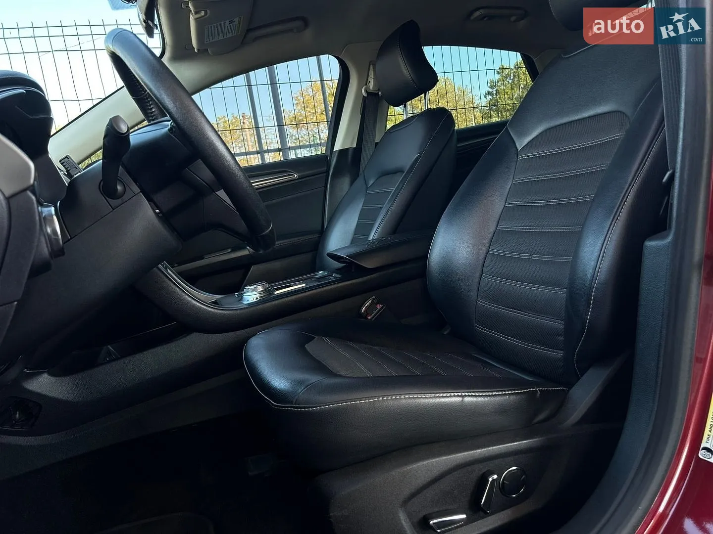 2016 Ford Fusion - мініатюра 20
