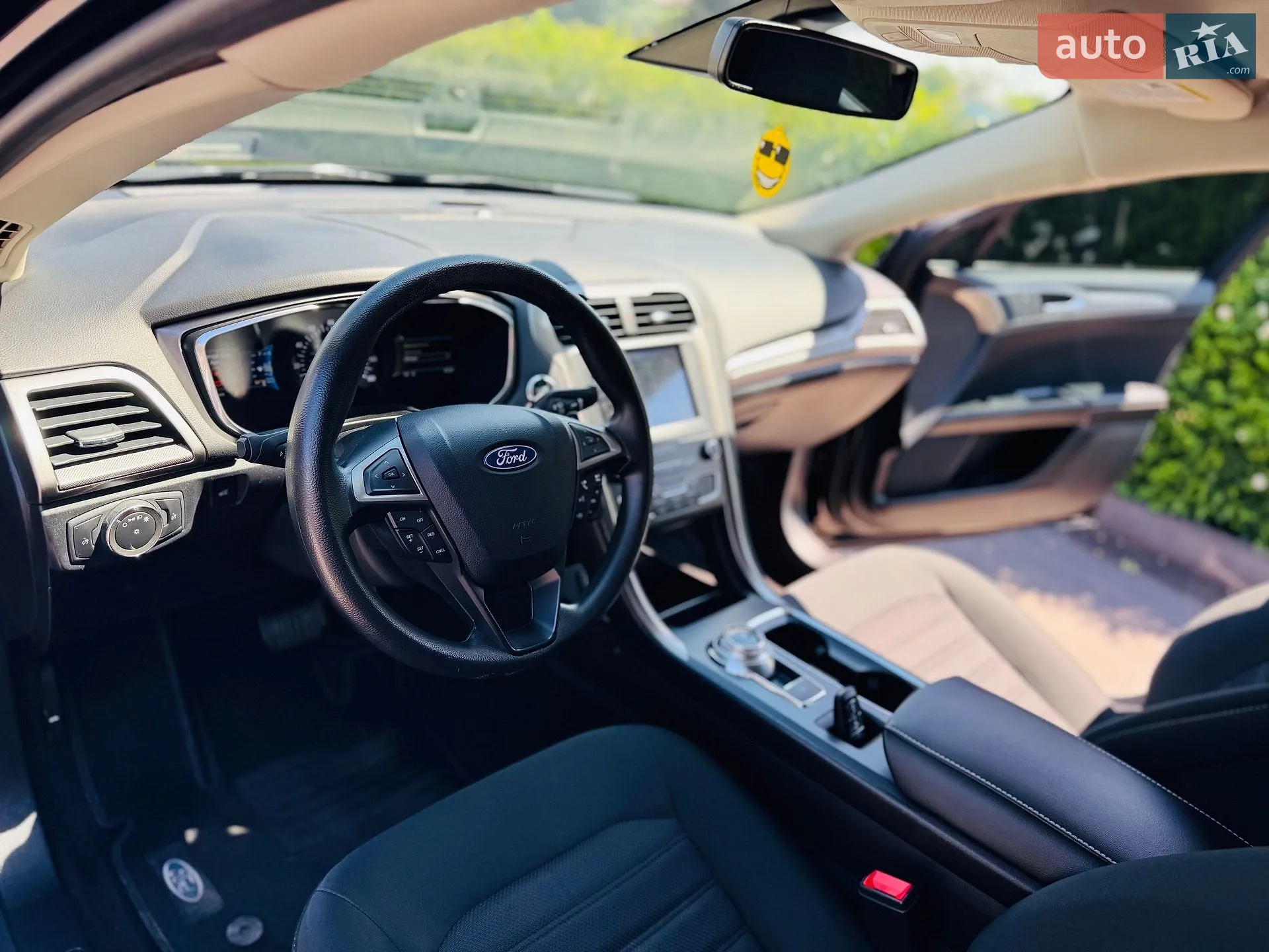 2020 Ford Fusion - мініатюра 23