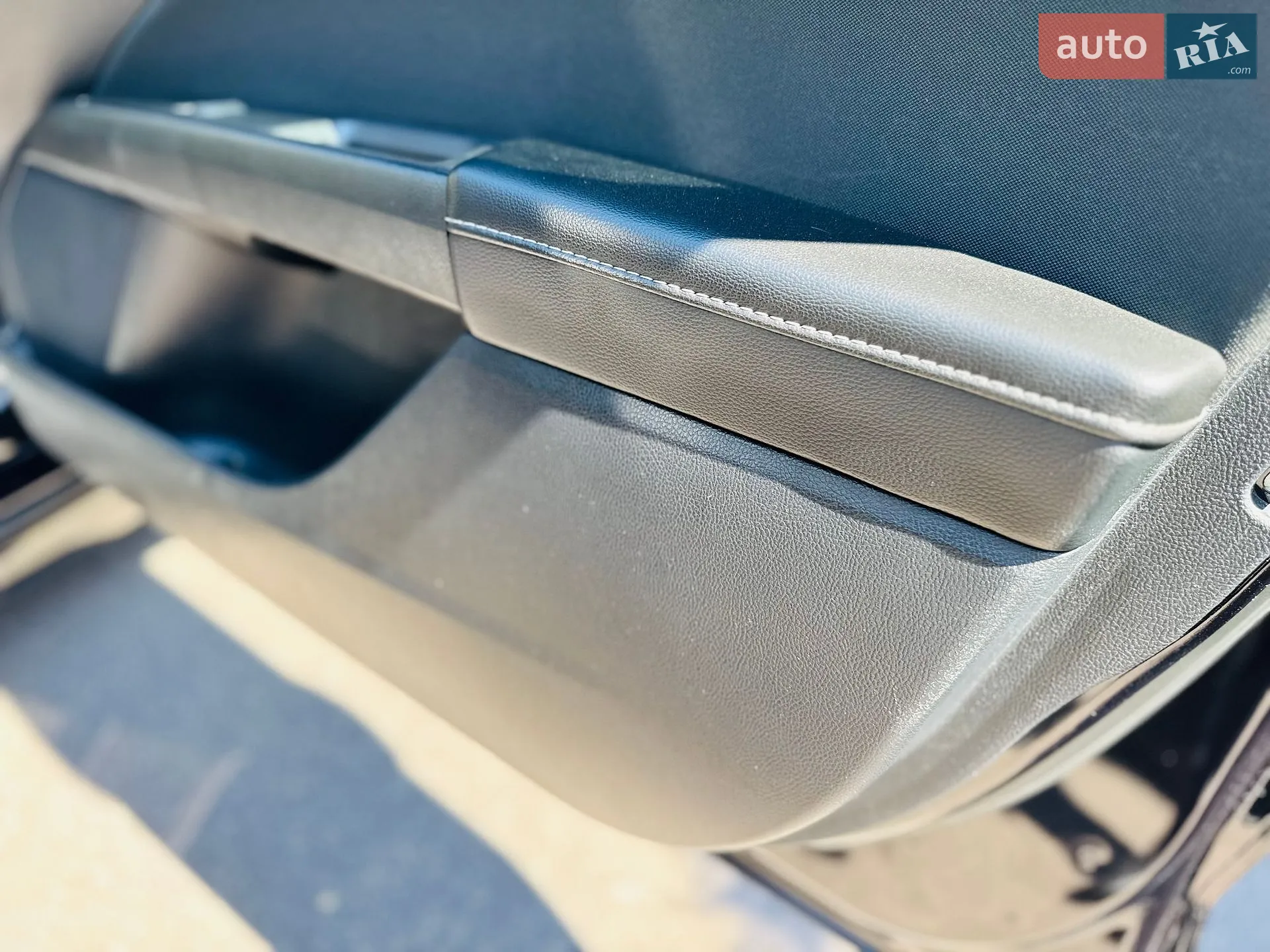 2020 Ford Fusion - мініатюра 32