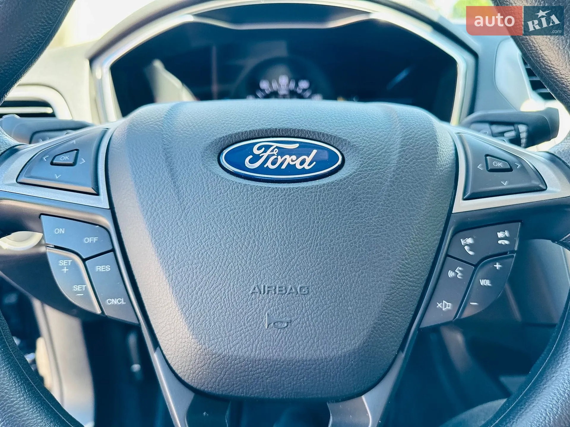 2020 Ford Fusion - мініатюра 36