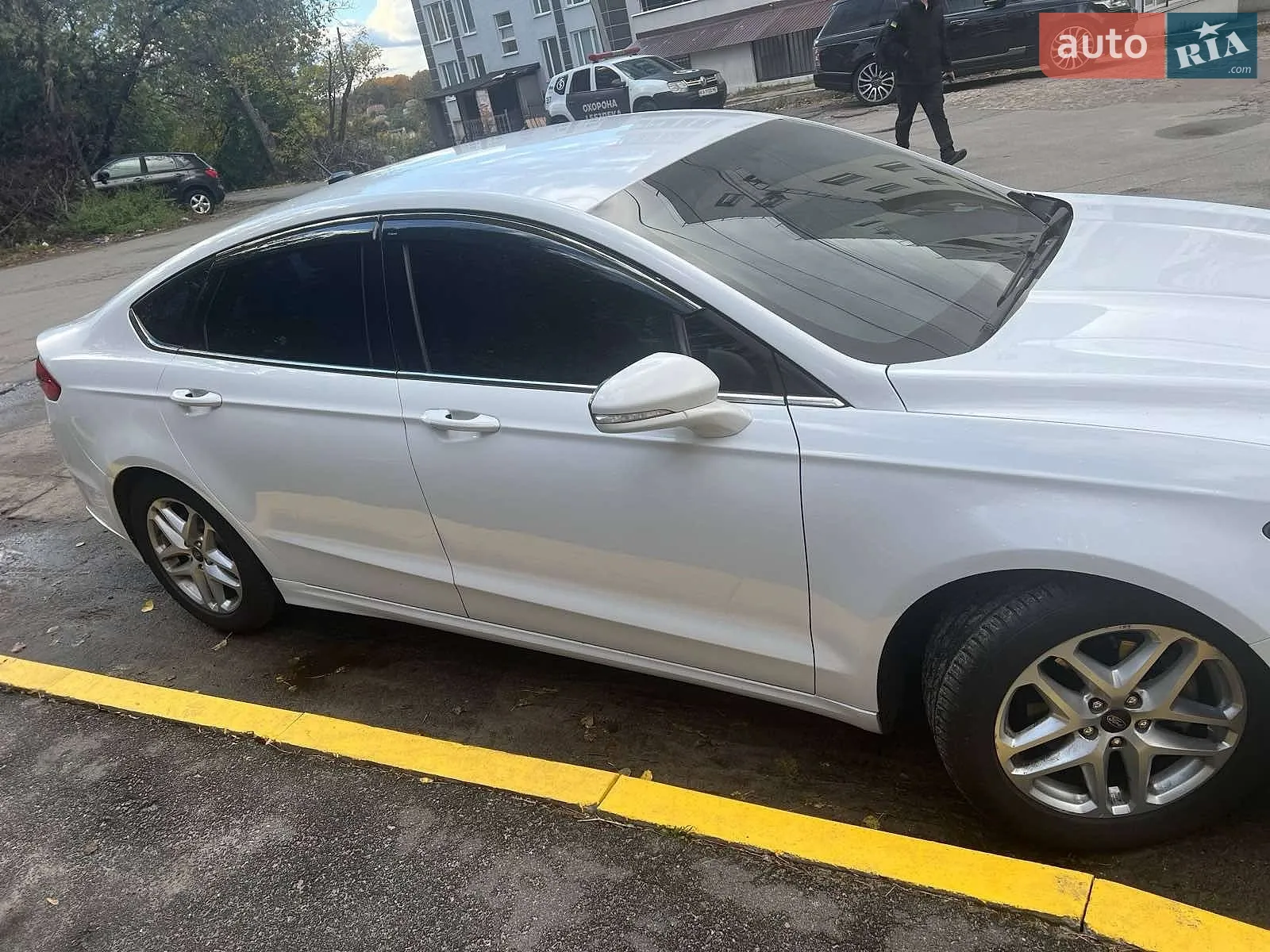 2013 Ford Fusion - мініатюра 9