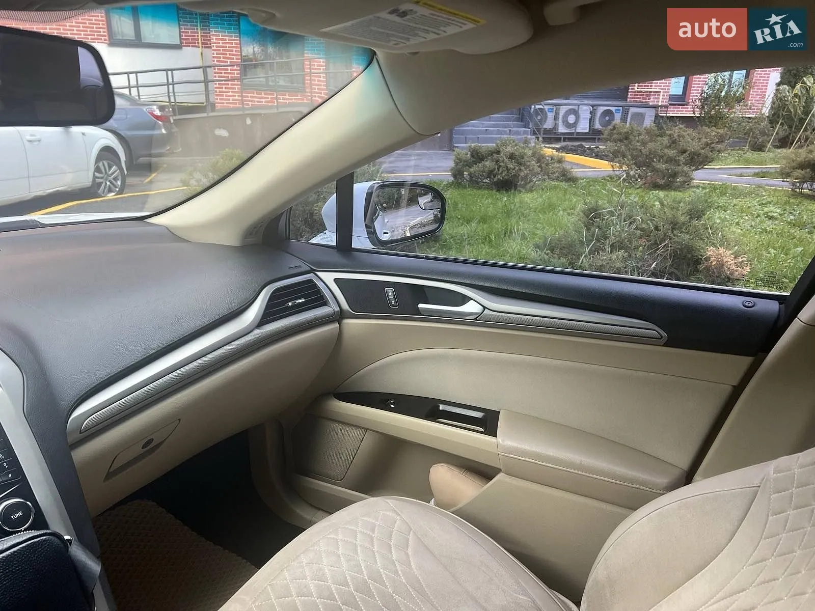 2013 Ford Fusion - мініатюра 12