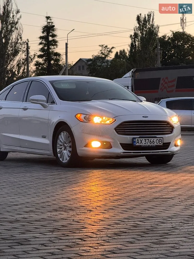 2014 Ford Fusion - мініатюра 9