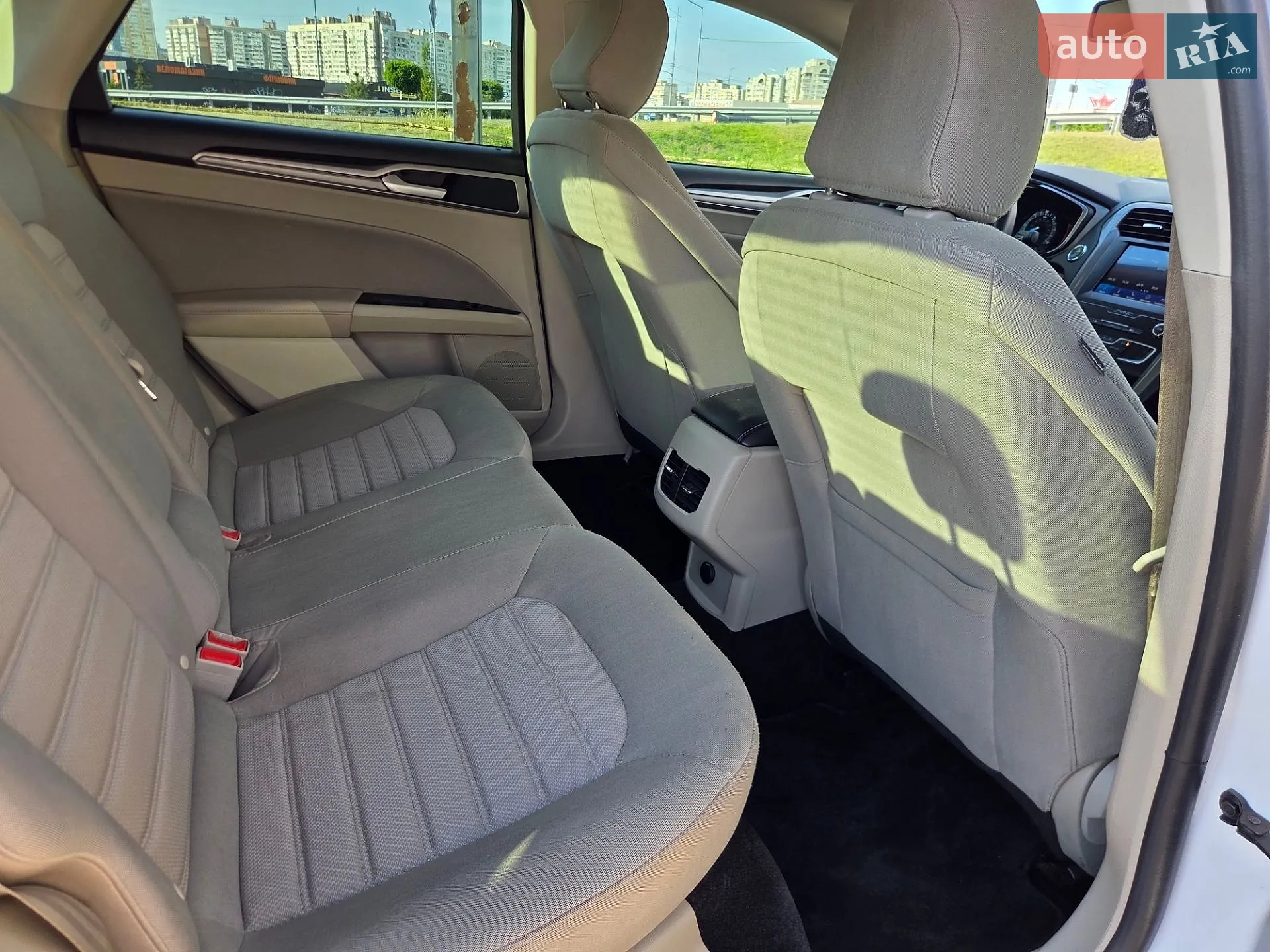 2019 Ford Fusion - мініатюра 34