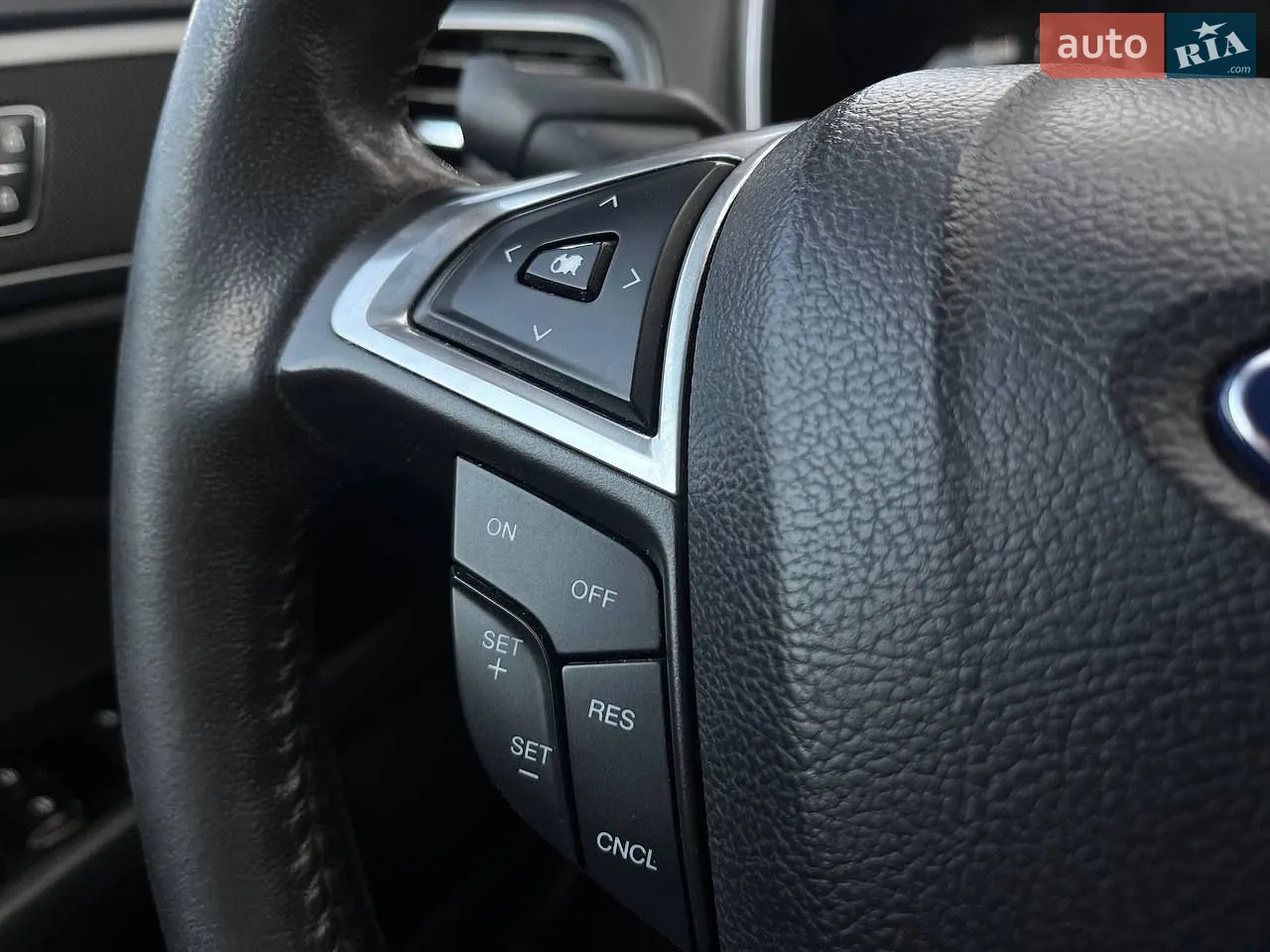 2013 Ford Fusion - мініатюра 19