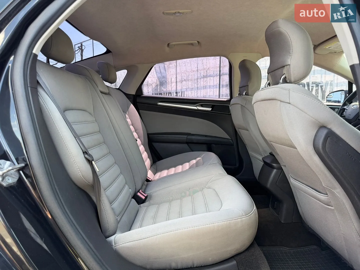 2014 Ford Fusion - мініатюра 27
