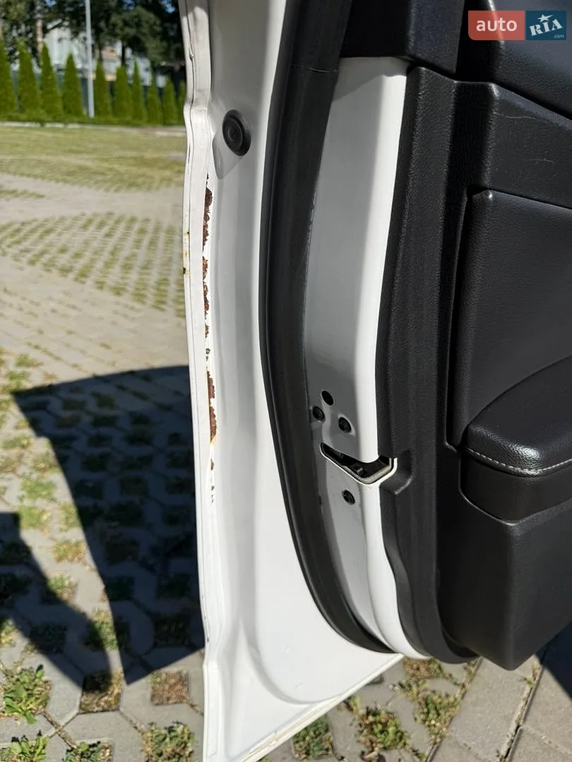 2013 Ford Fusion - мініатюра 20