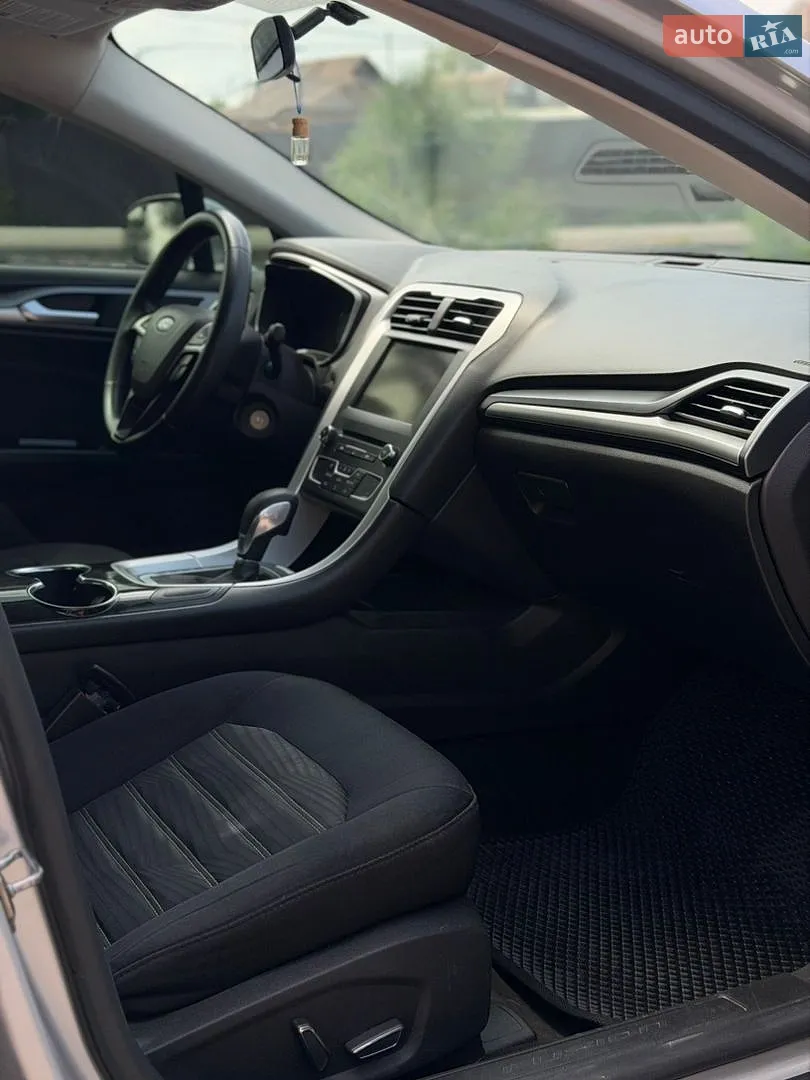 2015 Ford Fusion - мініатюра 11
