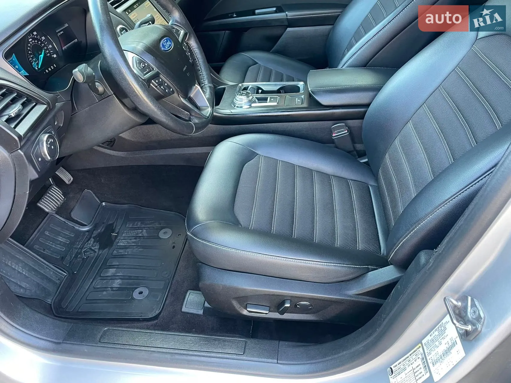 2018 Ford Fusion - мініатюра 35