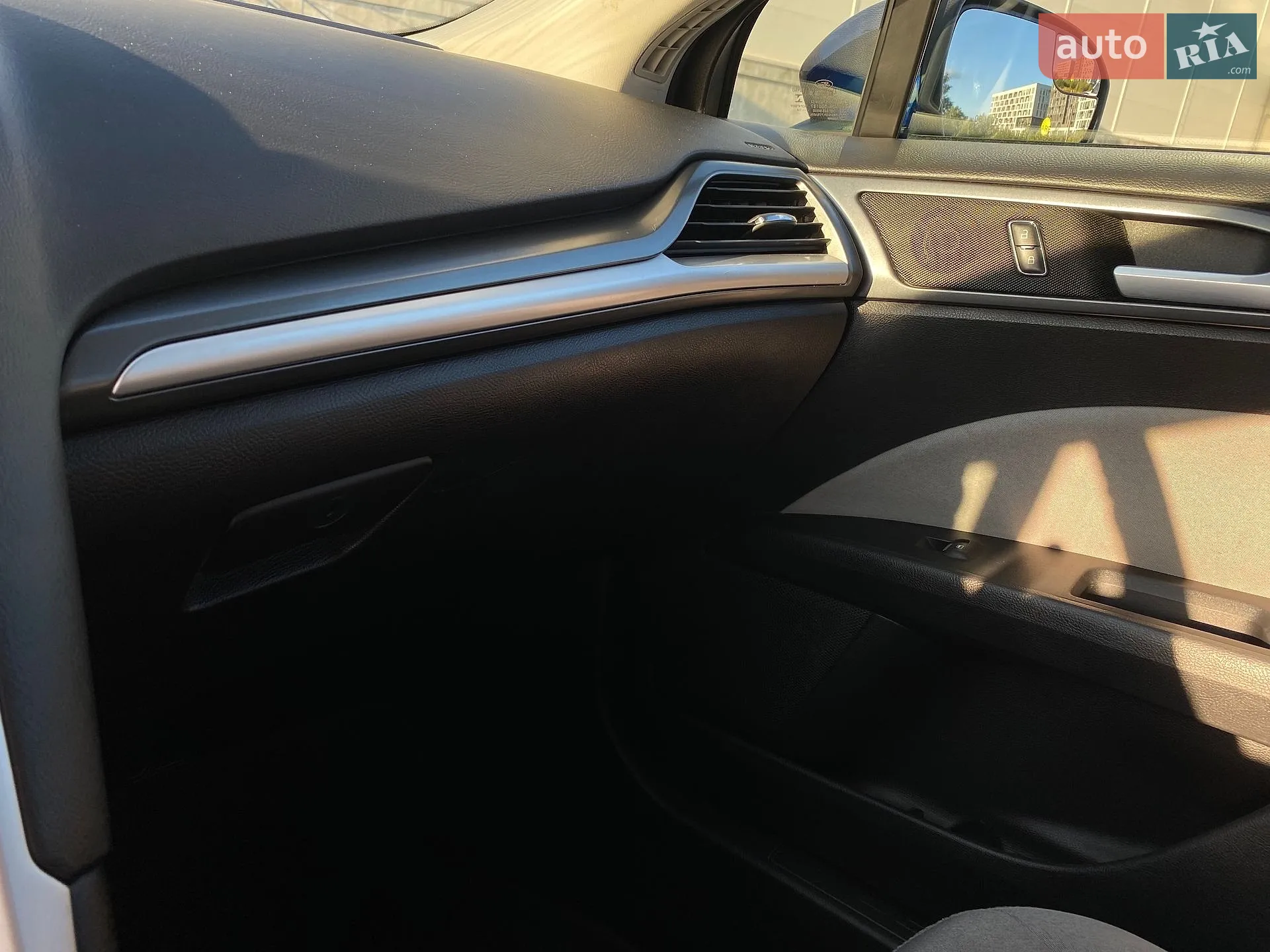 2014 Ford Fusion - мініатюра 18