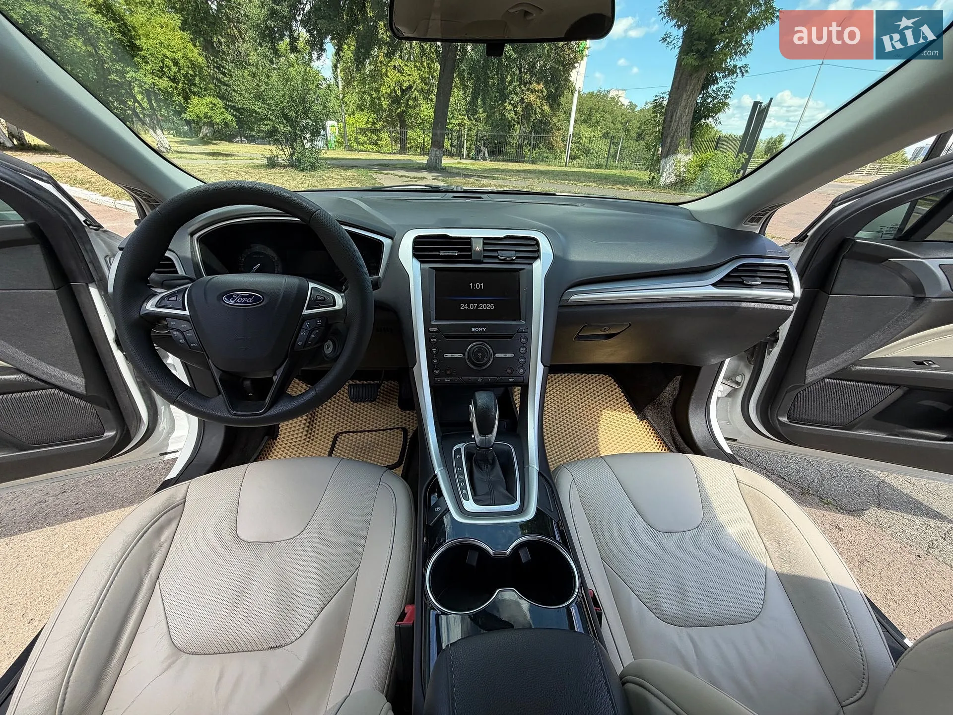 2015 Ford Fusion - мініатюра 27