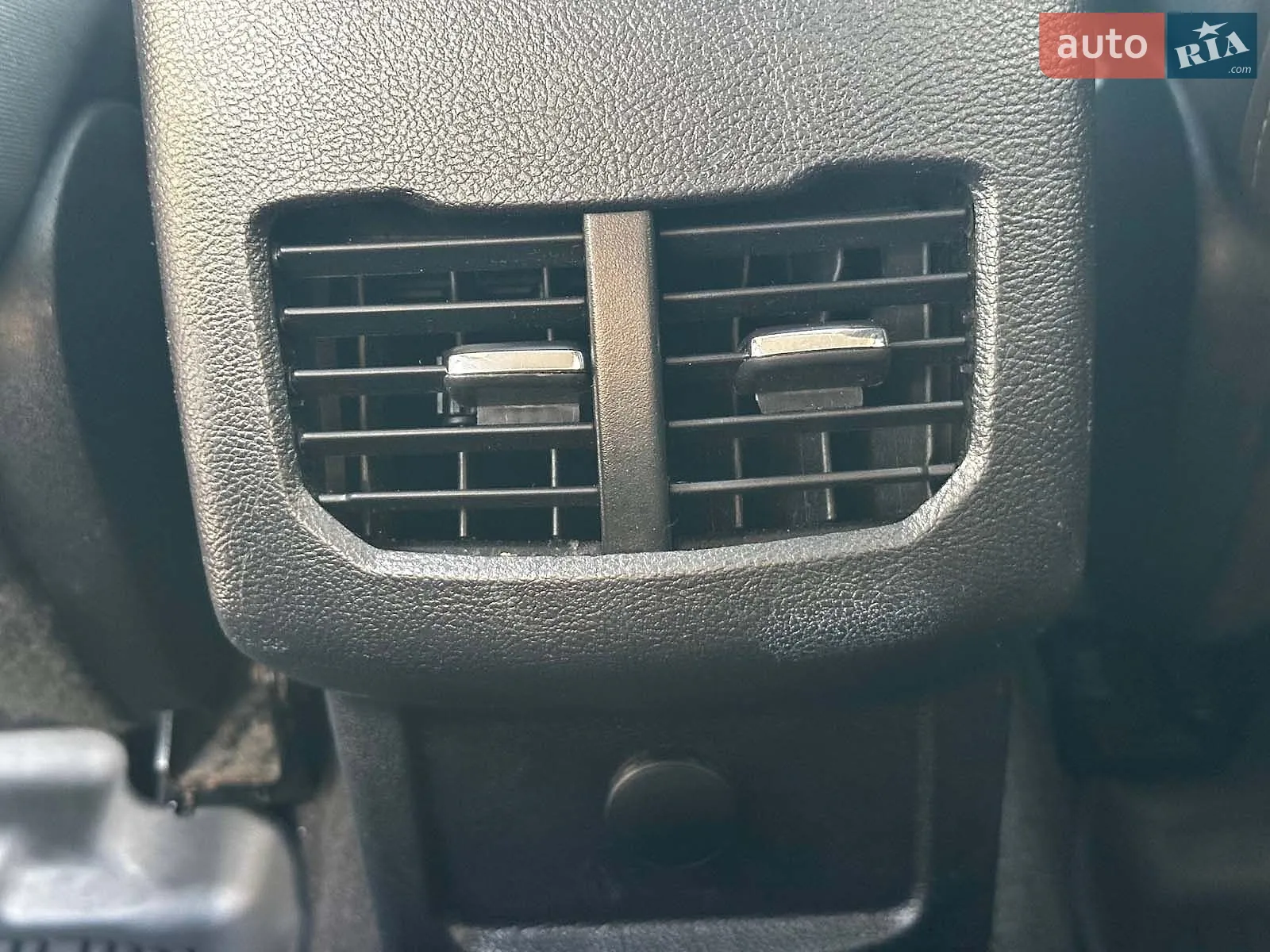 2018 Ford Fusion - мініатюра 25