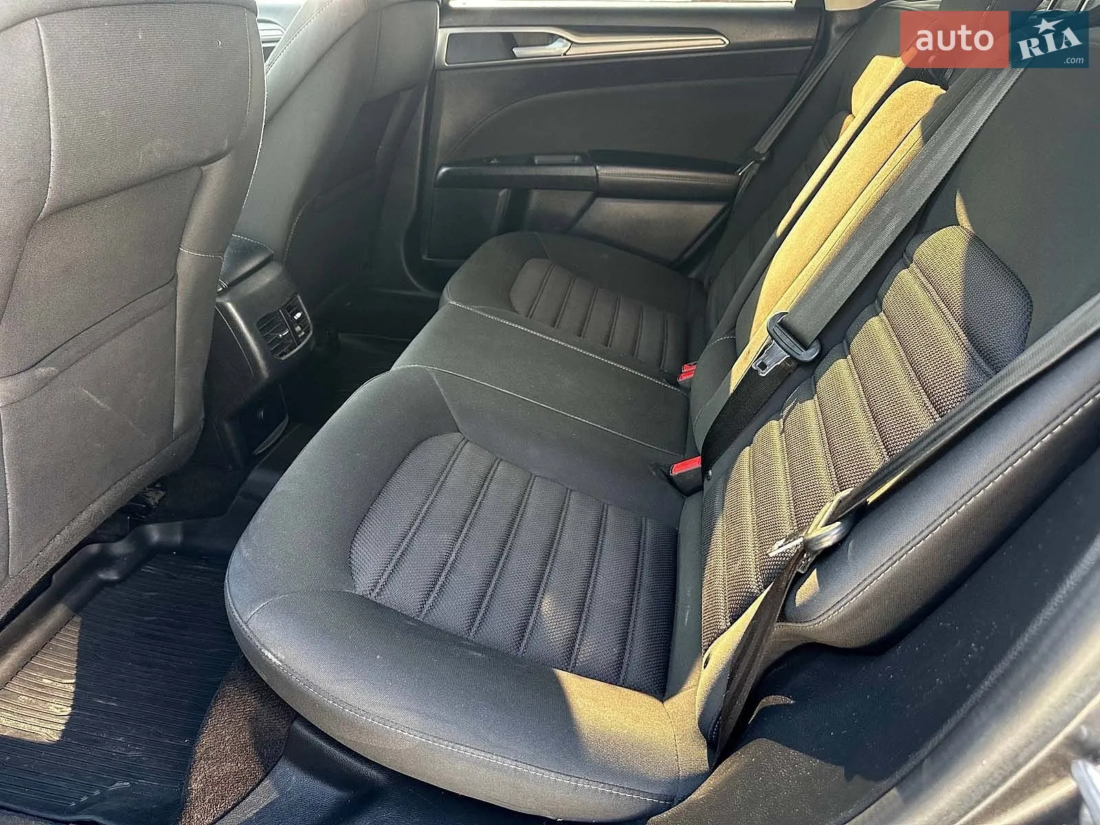 2018 Ford Fusion - мініатюра 24