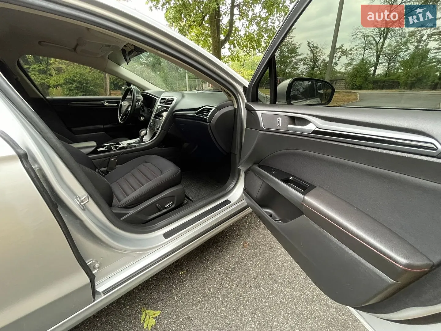 2014 Ford Fusion - мініатюра 24