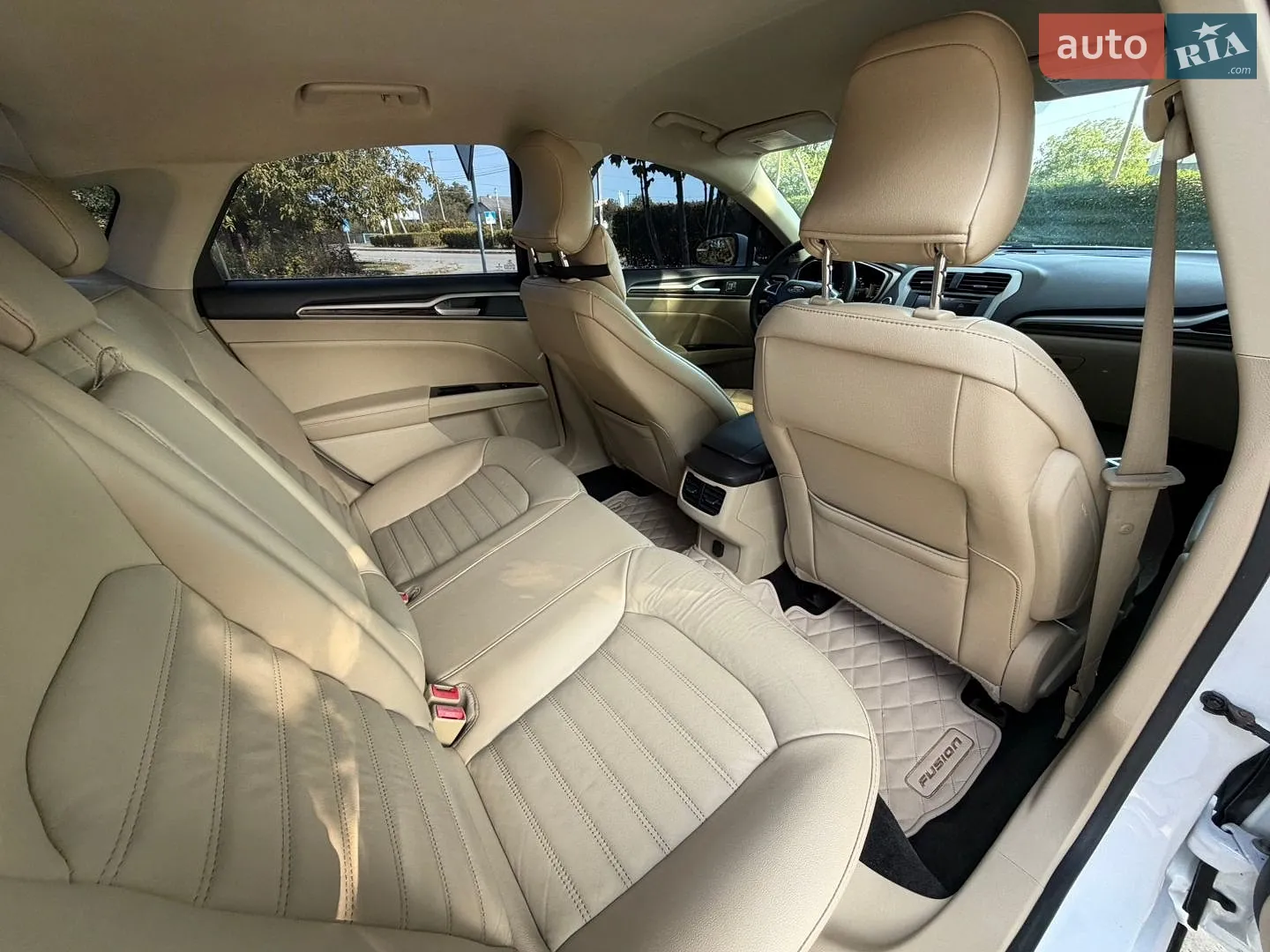 2016 Ford Fusion - мініатюра 35