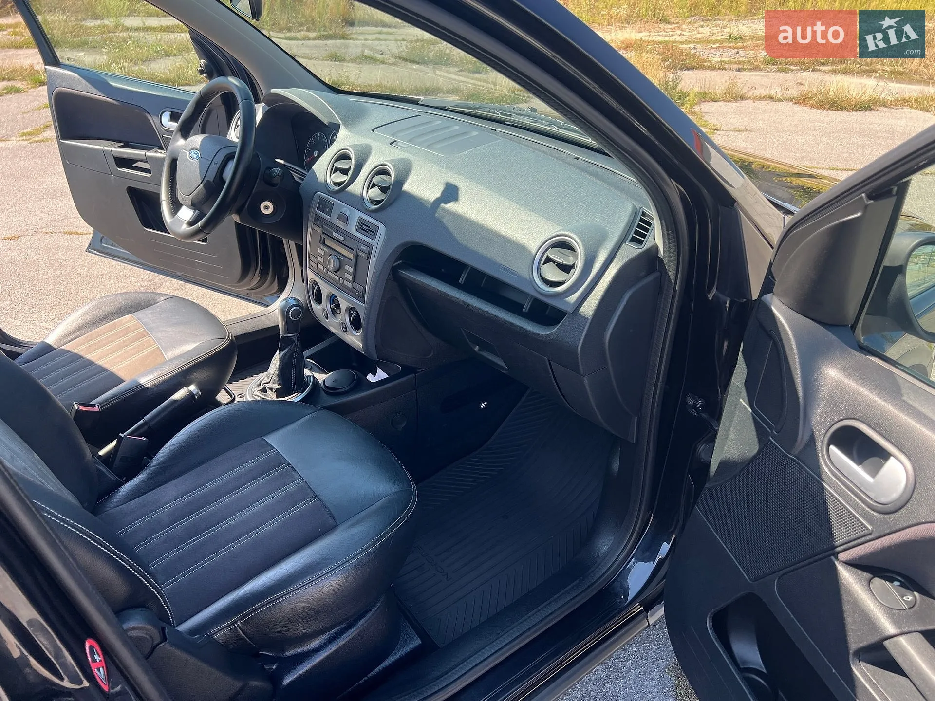 2010 Ford Fusion - мініатюра 17