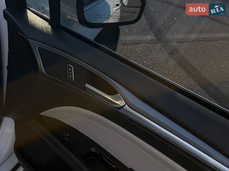 Седан Ford Fusion 2015 в Киеве