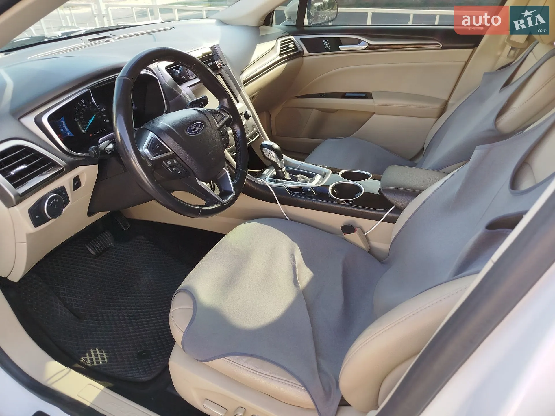 2013 Ford Fusion - мініатюра 18