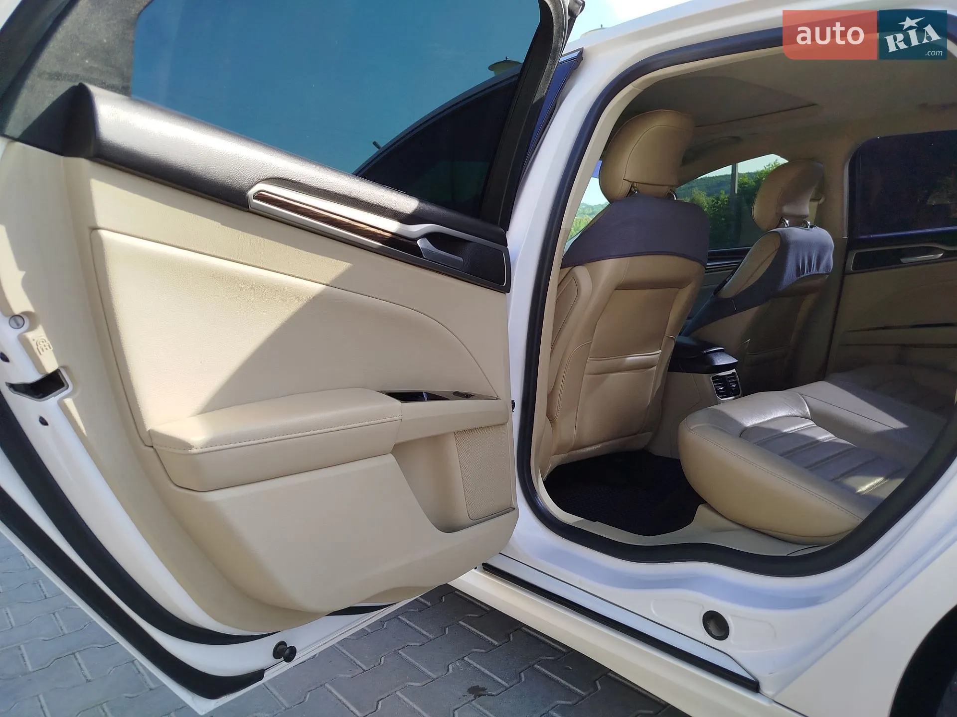 2013 Ford Fusion - мініатюра 26