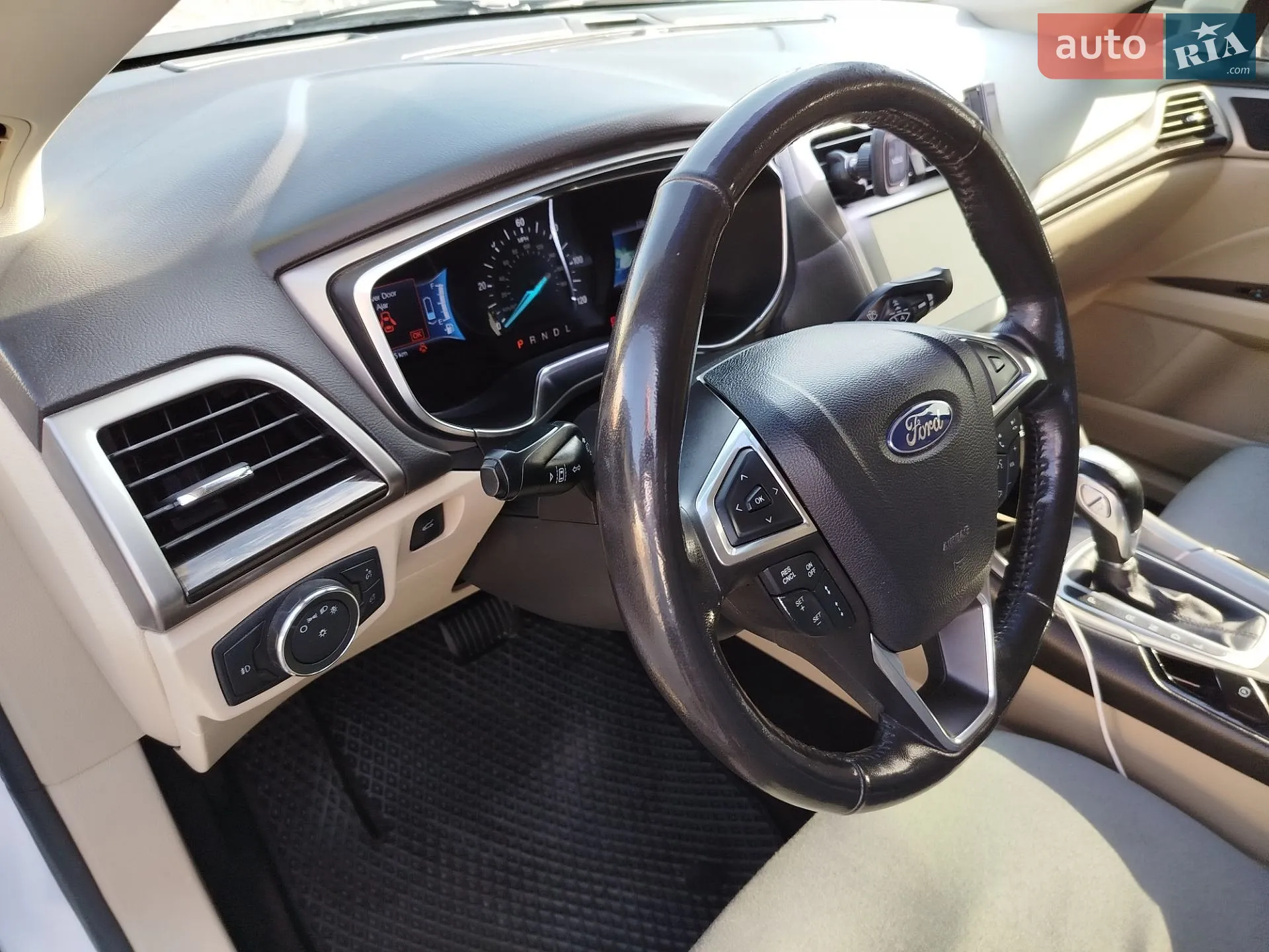 2013 Ford Fusion - мініатюра 20