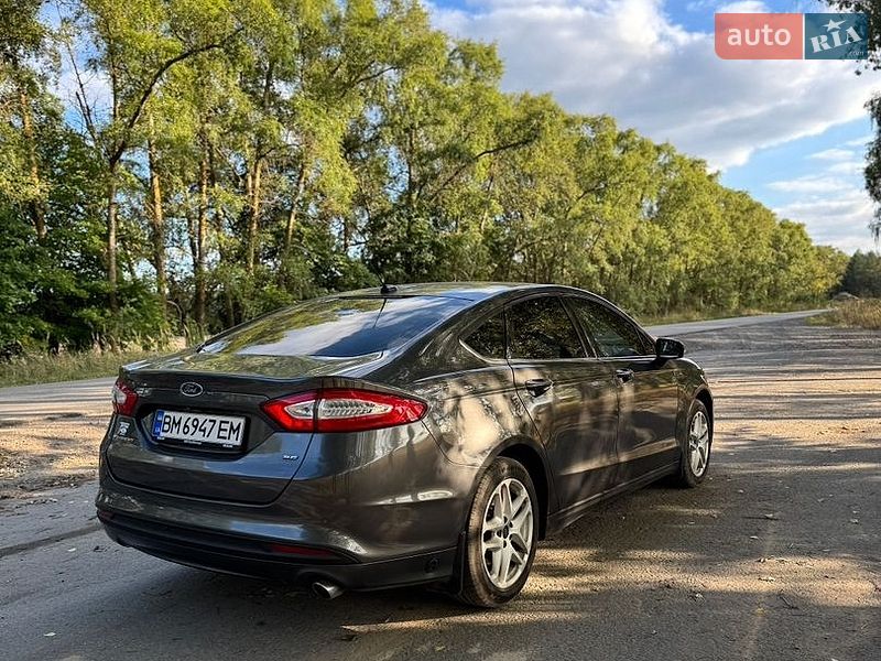 Седан Ford Fusion 2015 в Шостке