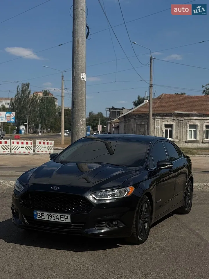 2013 Ford Fusion - мініатюра 31