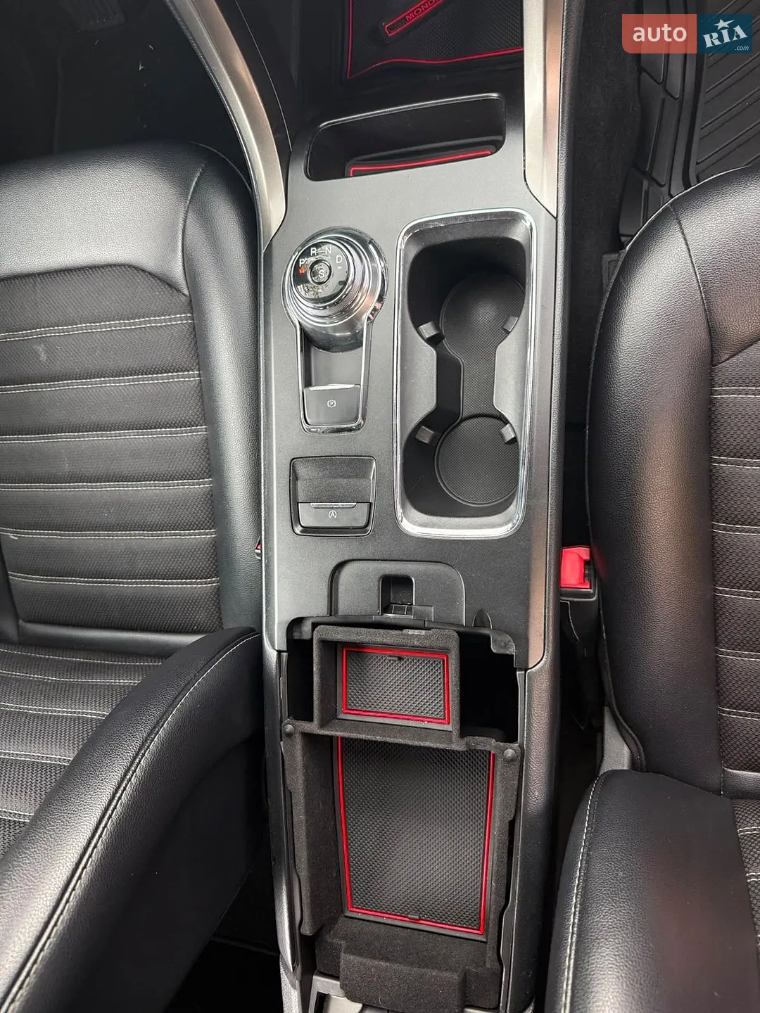 2016 Ford Fusion - мініатюра 12
