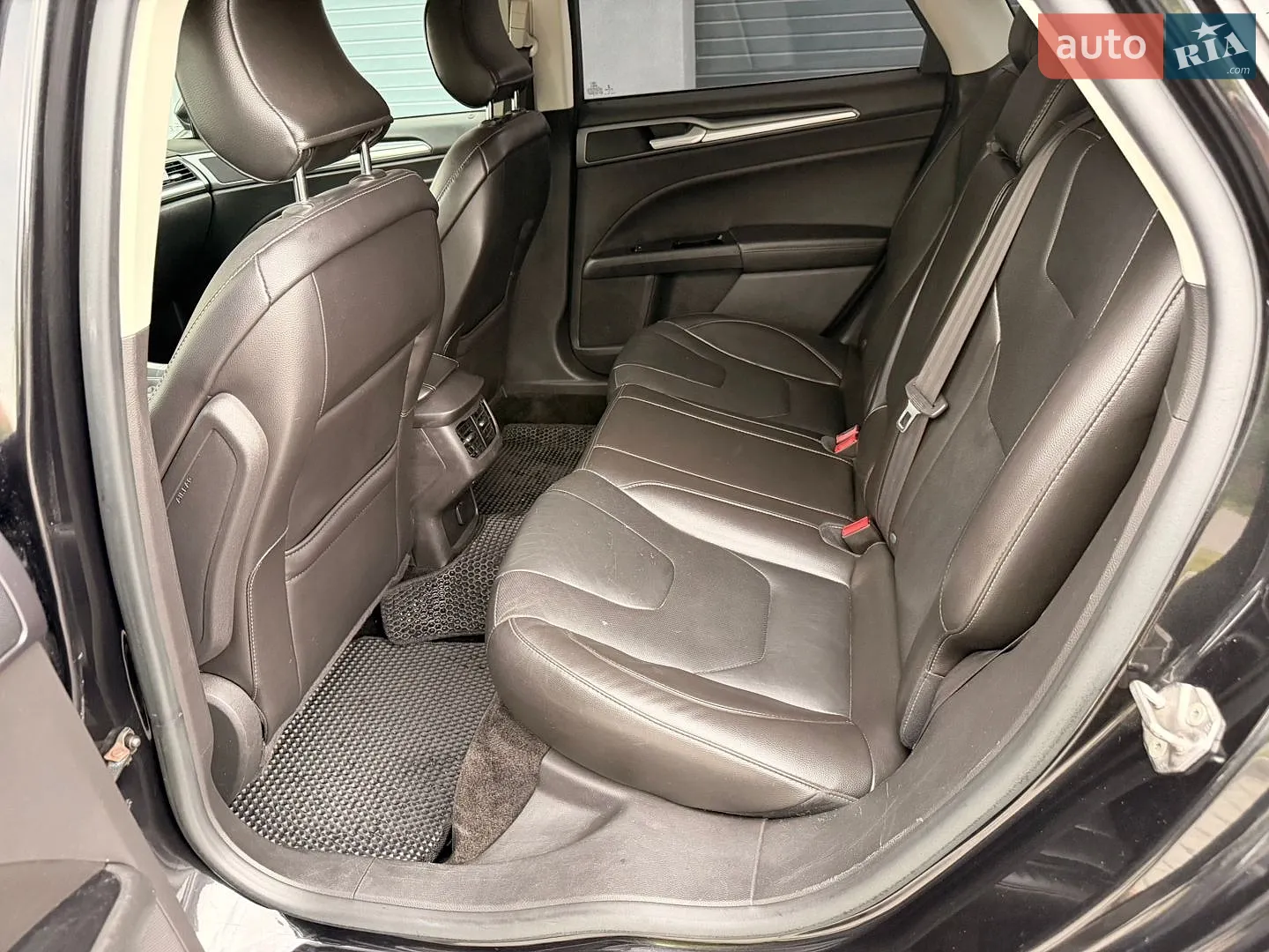 2015 Ford Fusion - мініатюра 25