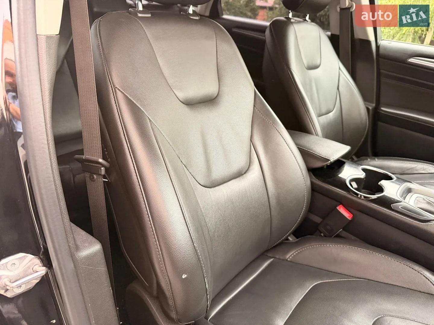 2015 Ford Fusion - мініатюра 34
