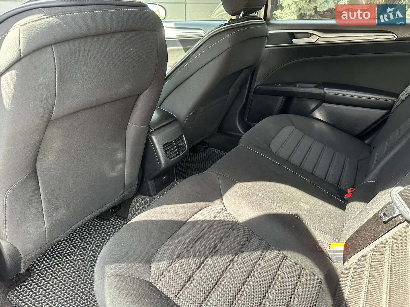 2020 Ford Fusion - мініатюра 17
