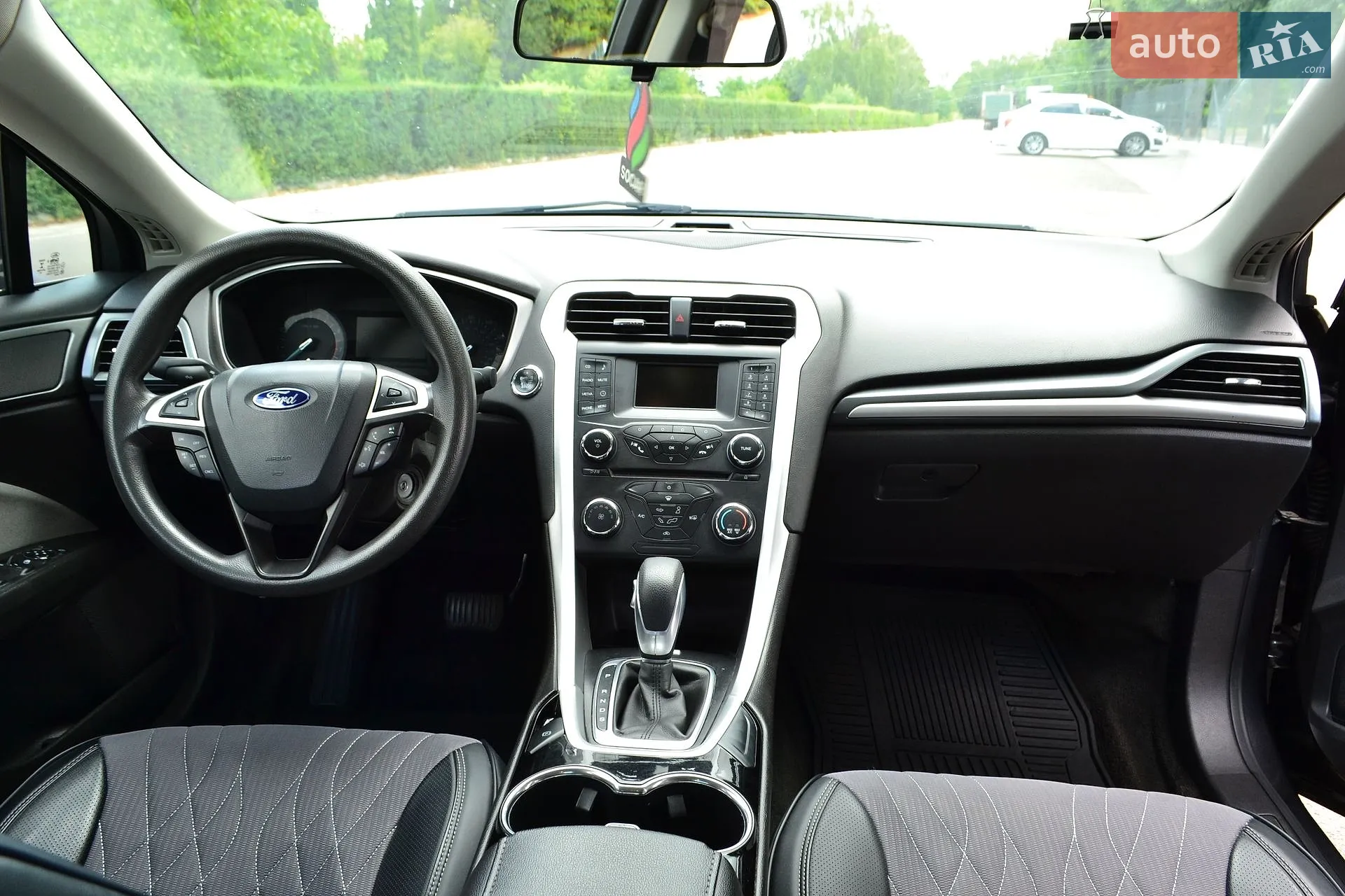 2015 Ford Fusion - мініатюра 39