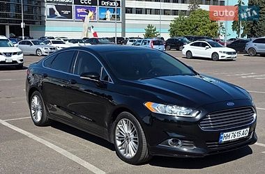 Седан Ford Fusion 2015 в Одесі
